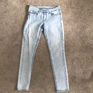 Levi Jeans Skinny 27